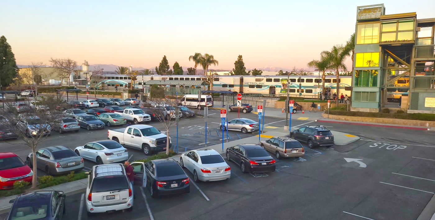 metrolink-parking-at-train-stations.jpg